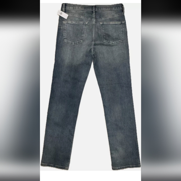 OLD NAVY Slim 360° Stretch Jean Shorts for Boys - Picture 7 of 9